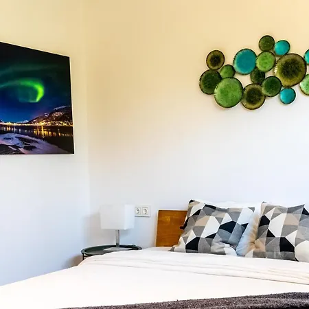 Hébergement de vacances 4 Bed Residential Palm